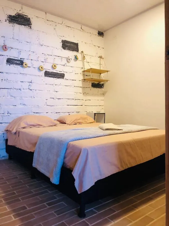 Hotel Casa Egos Pop Laureles à Medellín Maison d'hôtes