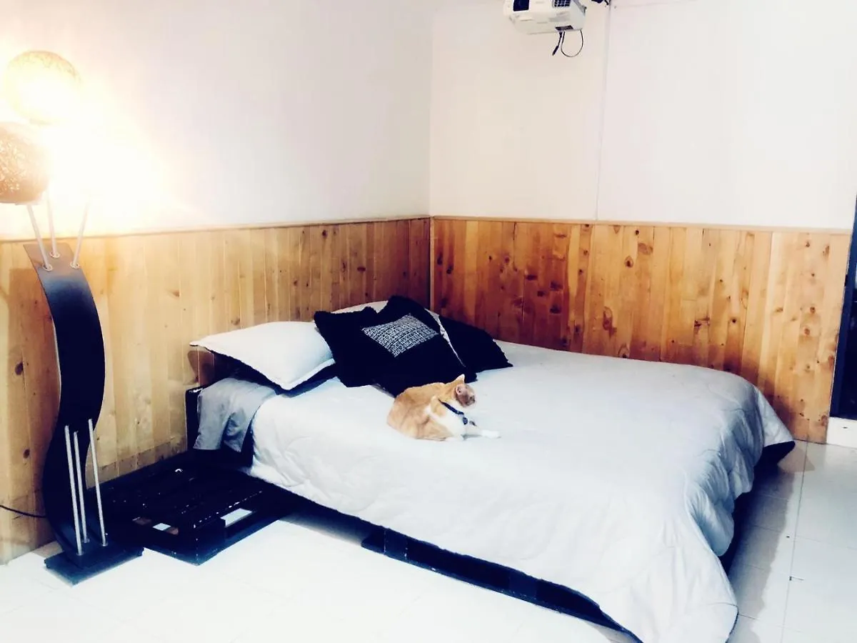 Casa Egos Pop Laureles Hotel Medellin 2*,