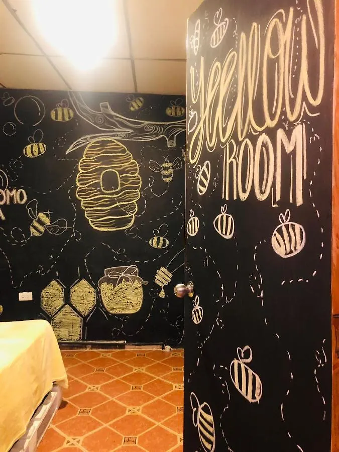 Casa Egos Pop Laureles Hotel Medellin