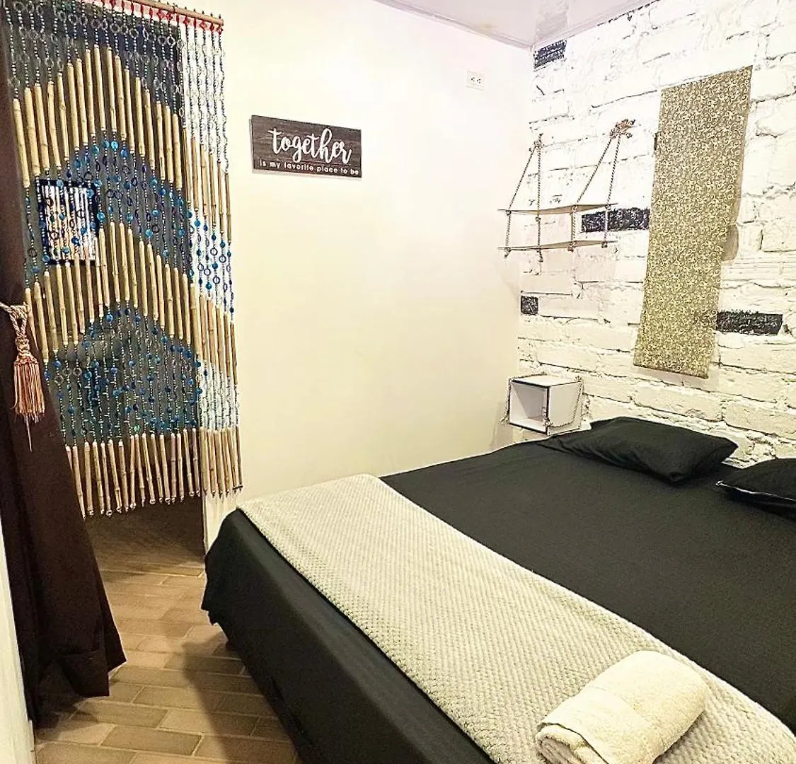 Casa Egos Pop Laureles Hotel Medellin 2*,