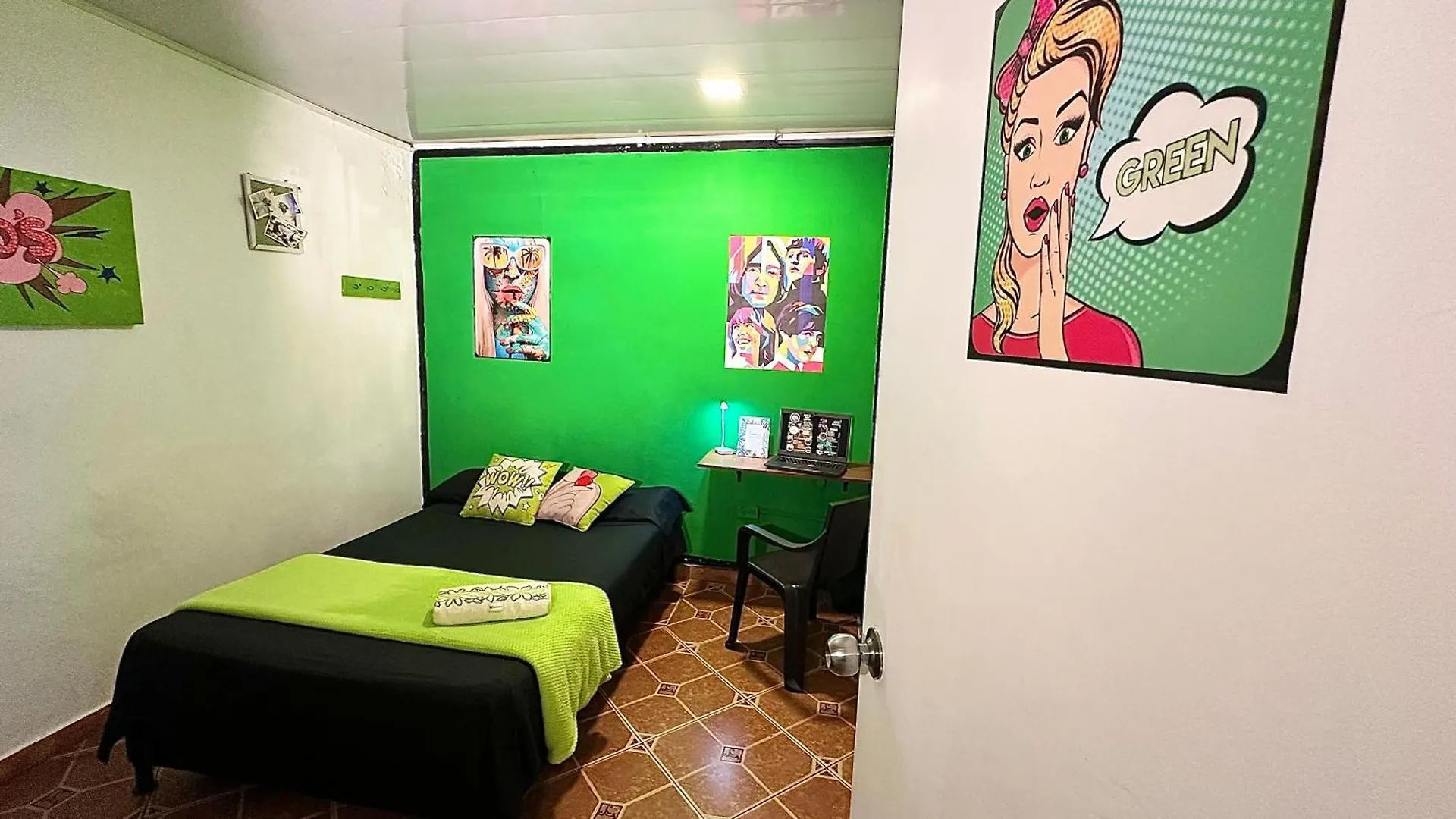 Casa Egos Pop Laureles Hotel Medellin Colombia